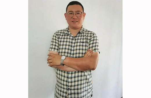 “世”在人為 | 世友地板江蘇興化經(jīng)銷商都滿宇：擼起袖子加油干，你就會成功
