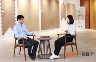 田樸珺親臨世友地板，為新家選品，打造“會呼吸的房子”
